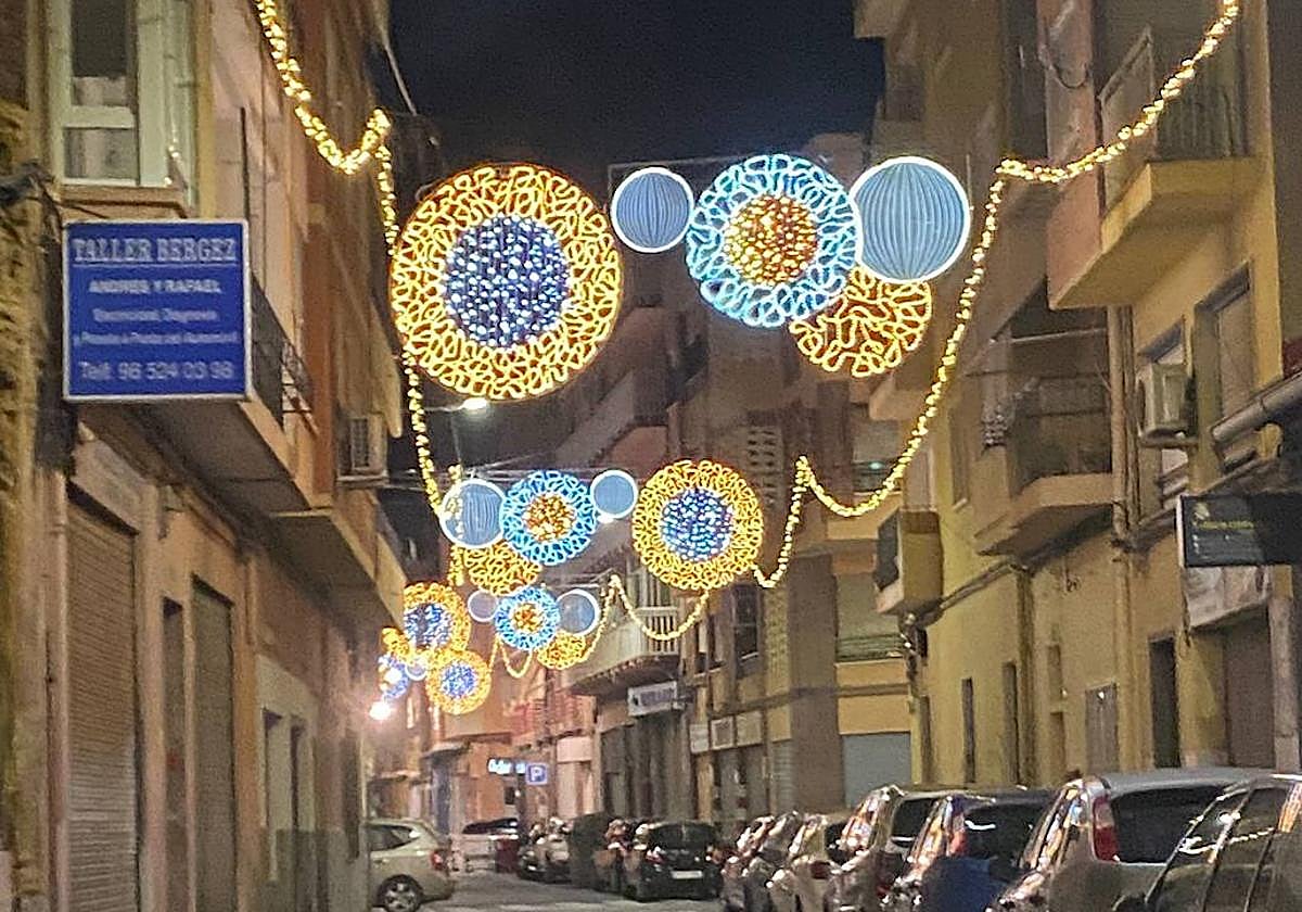 Calle iluminada ganadora.