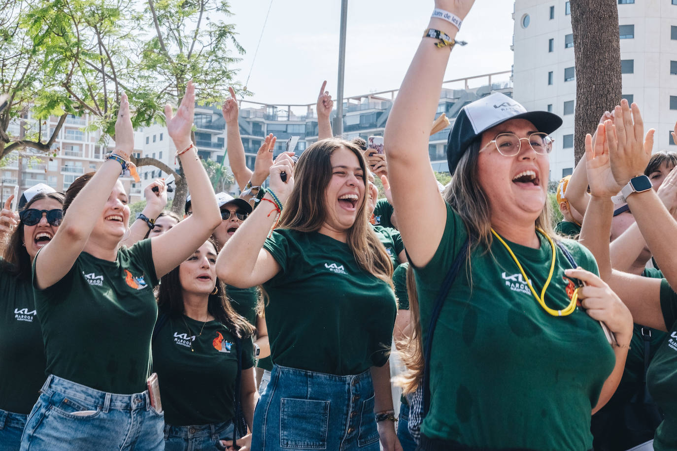 Los antigones celebran el oro de las Hogueras de Alicante