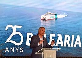 El presidente de Baleària, Adolfo Utor, en la presentación del documental.