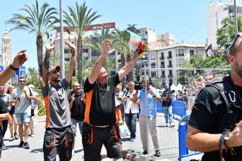 Búscate en la mascletà del 22 de junio