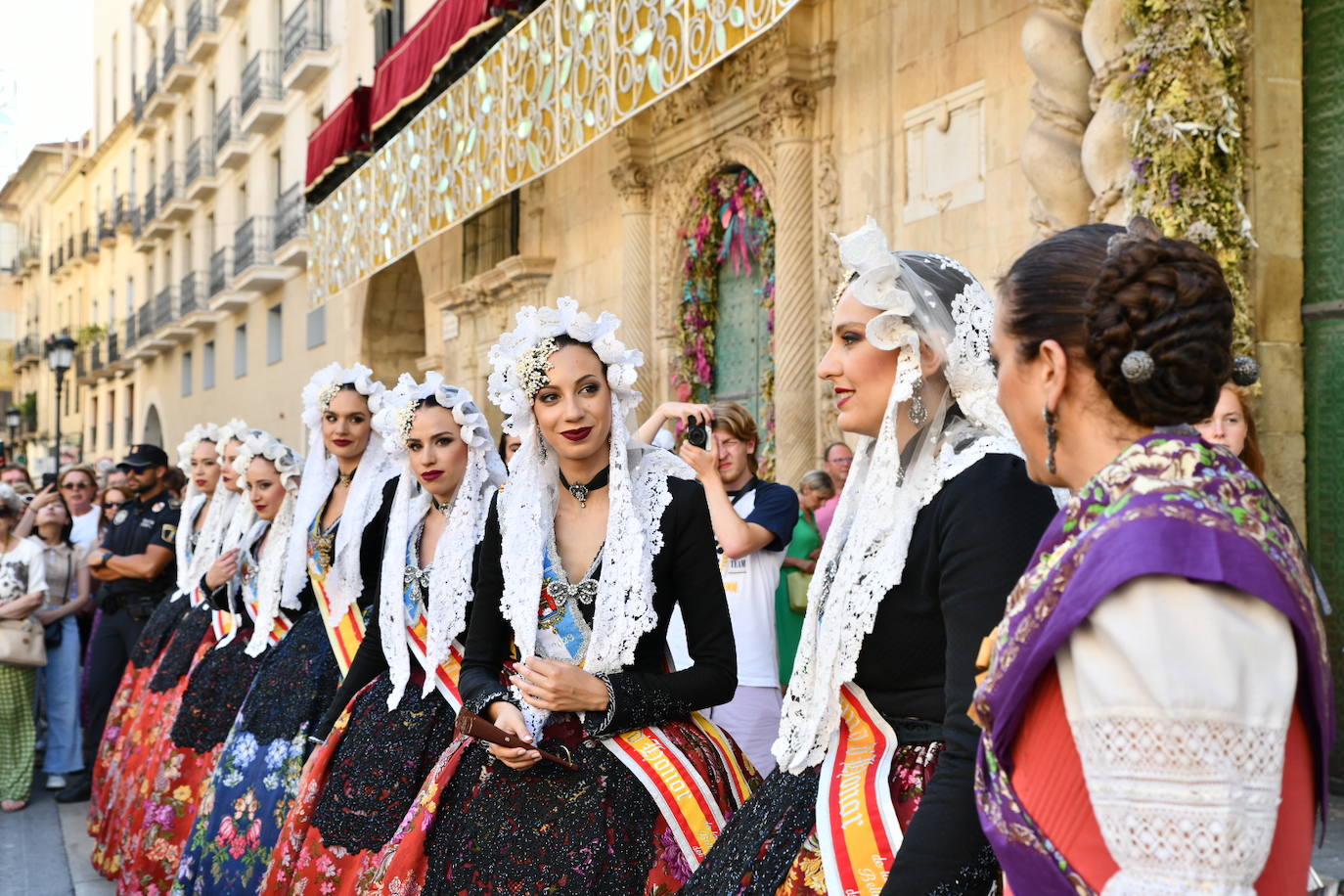 Alegría y tradición en la Dansà d&#039;Alacant
