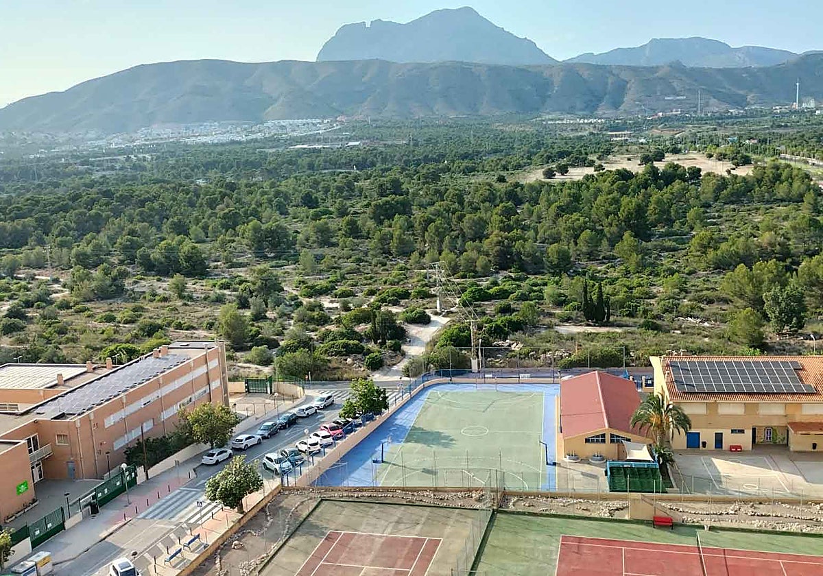 Imagen de parte de las placas instaladas en Benidorm