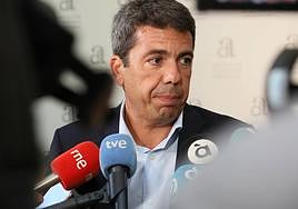 El presidente de la Diputación, Carlos Mazón, tras el pleno de la institución provincial