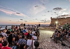 Concierto del ciclo 'Live the roof' en el castillo de Santa Bárbara.