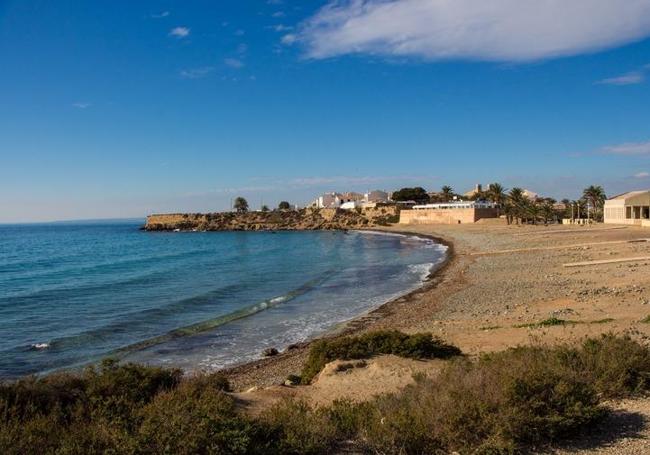 Playa de la isla de Tabarca en Alicante.