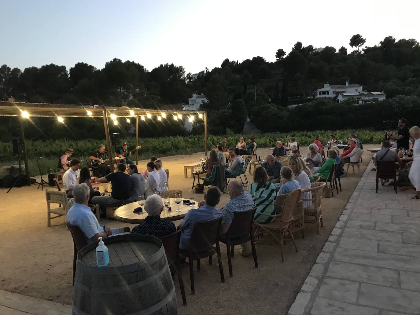 La segunda edición de «Atardeceres de vino y música».