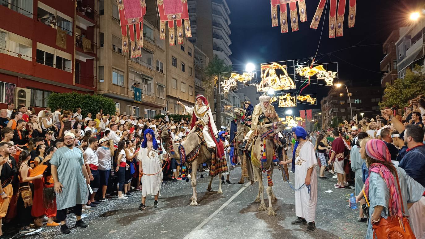 Los tuareg convierten La Vila Joiosa en el desierto africano