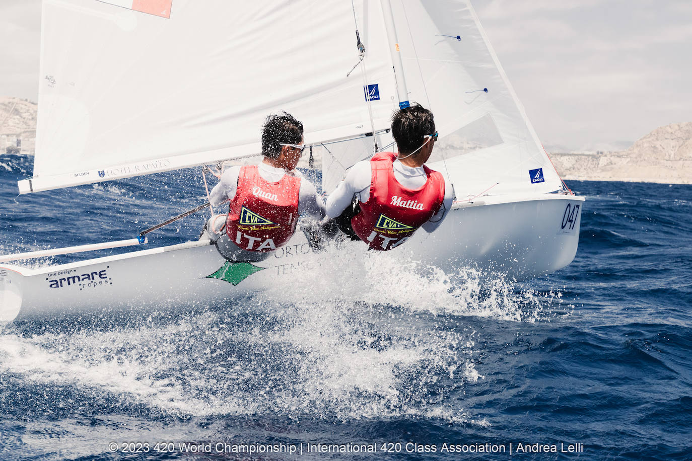 Día 6 del Campeonato del Mundo de 420 de Vela en Alicante