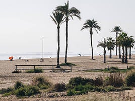 La playa de Urbanova de Alicante, una de las cerradas por contaminación