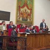 El concejal del PP en Elche Tito Costa renuncia al acta en el primer pleno ordinario