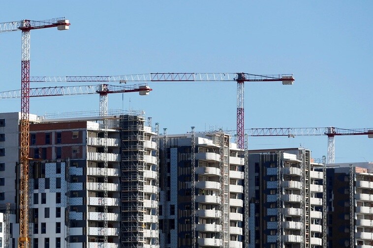 Mazón anuncia que modificará de la Ley de Ordenación del Territorio para agilizar la construcción de nuevas viviendas