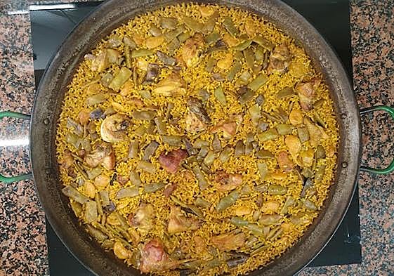 Una paella valenciana elaborada por la 'start-up'.
