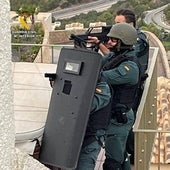 La Guardia Civil desmantela un grupo dedicado a la plantación de marihuana en Altea e Ibi