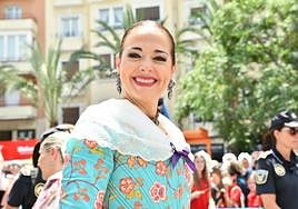 La presidenta de la Federació en funciones durante una mascletà en Luceros.