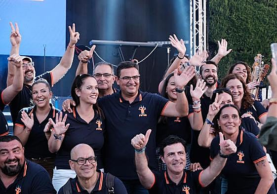 Cierre de campaña de David Olivares a la Federació de las Hogueras