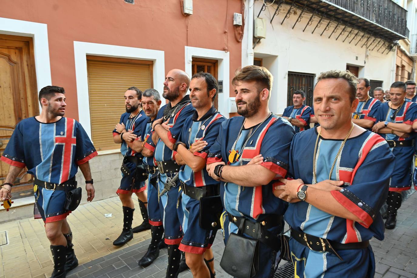 Los Moros y Cristianos protagonizan la Diana Festera de Dénia