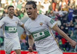 Pere Milla celebra su gol al Villarreal