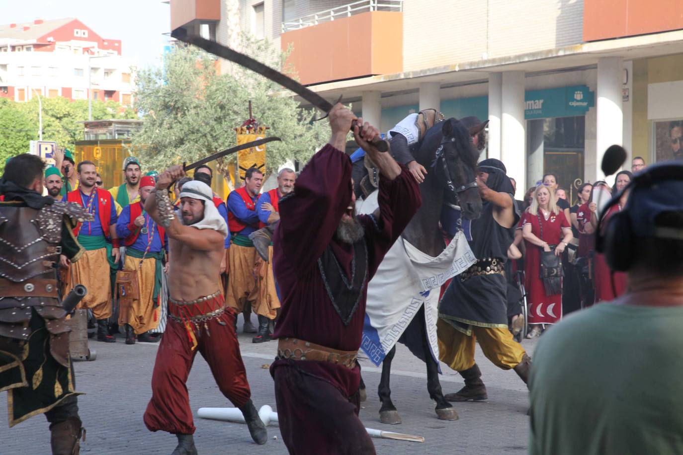 El Milagro de la Niebla y el castillo de fuegos artificiales despiden los Moros y Cristianos de Dénia
