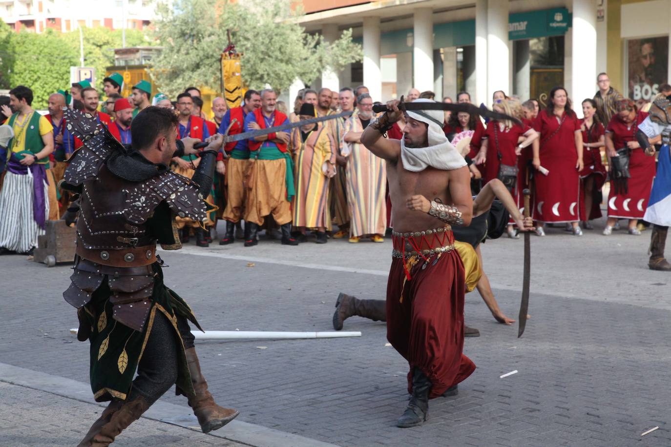 El Milagro de la Niebla y el castillo de fuegos artificiales despiden los Moros y Cristianos de Dénia
