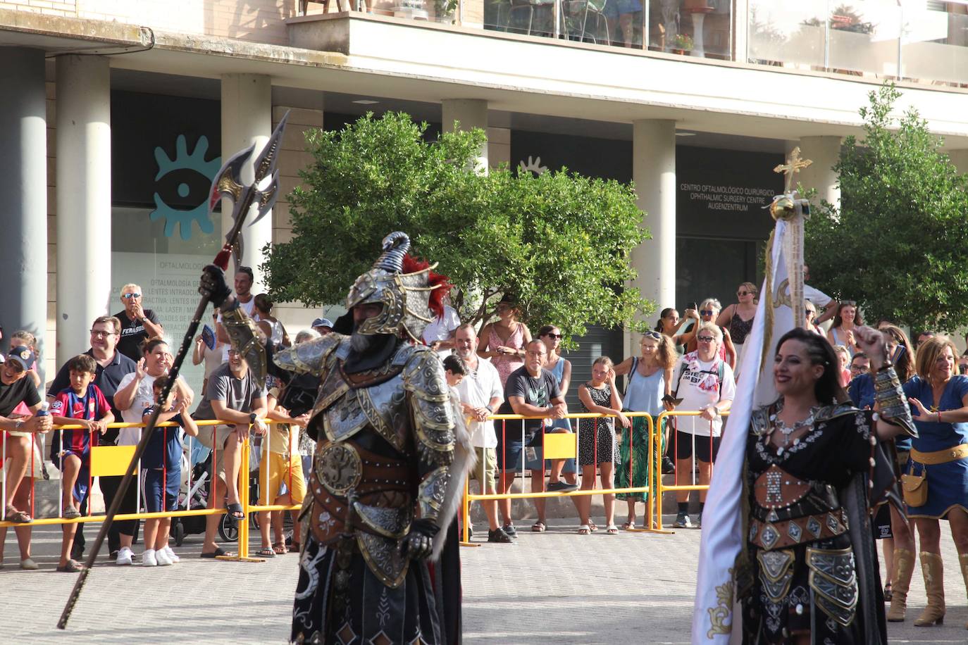 El Milagro de la Niebla y el castillo de fuegos artificiales despiden los Moros y Cristianos de Dénia