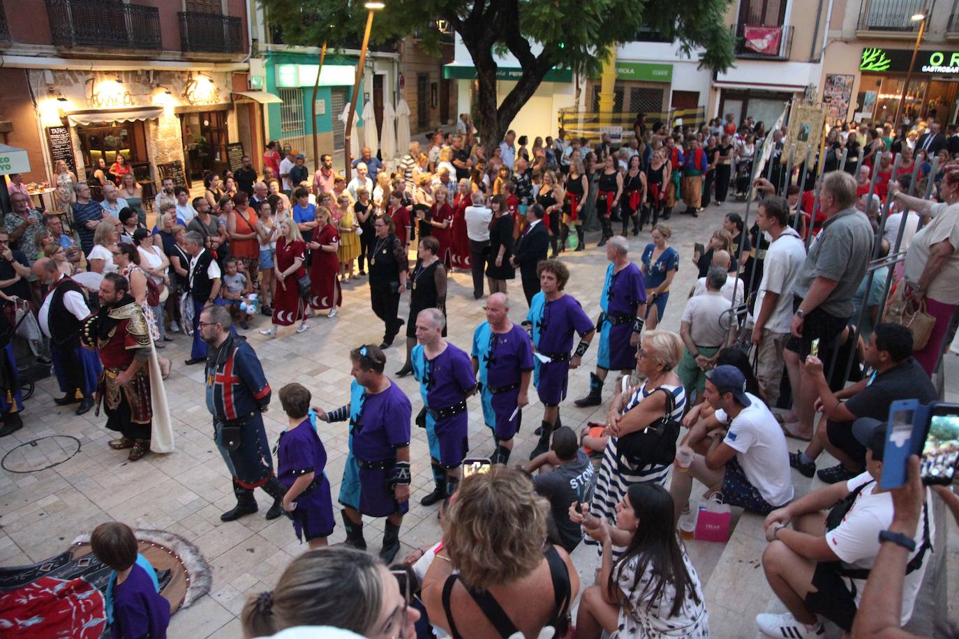 El Milagro de la Niebla y el castillo de fuegos artificiales despiden los Moros y Cristianos de Dénia