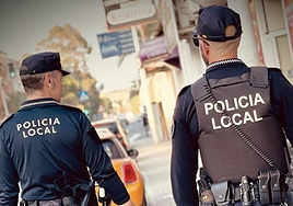 Efectivos de la Policía Local de Elche.