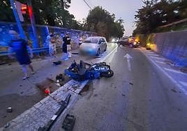 Imagen de la moto tras el accidente