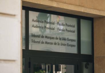 Dos años de prisión por descargar y compartir 84 vídeos de pornografía infantil