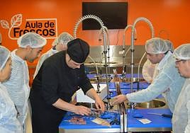 Curso de limpieza de pescado