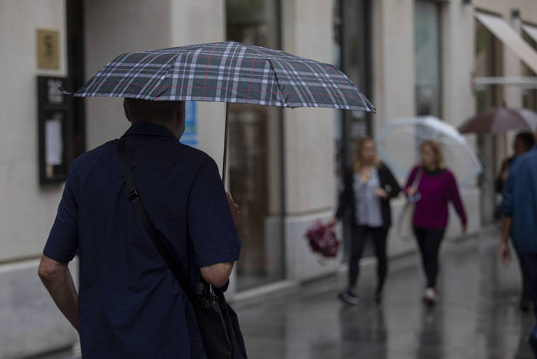 La DANA pone este sábado en riesgo por lluvias y tormentas a Alicante