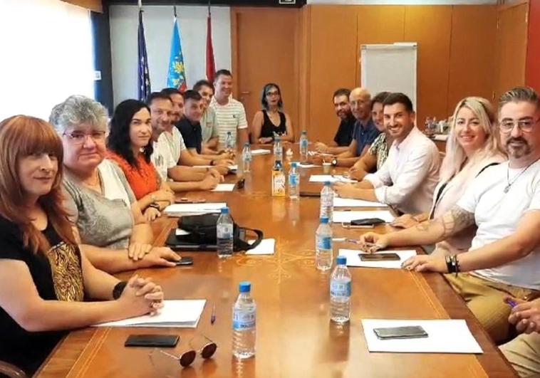 El Consell se reune con las asociaciones LGBTIQ+ de la provincia de Alicante