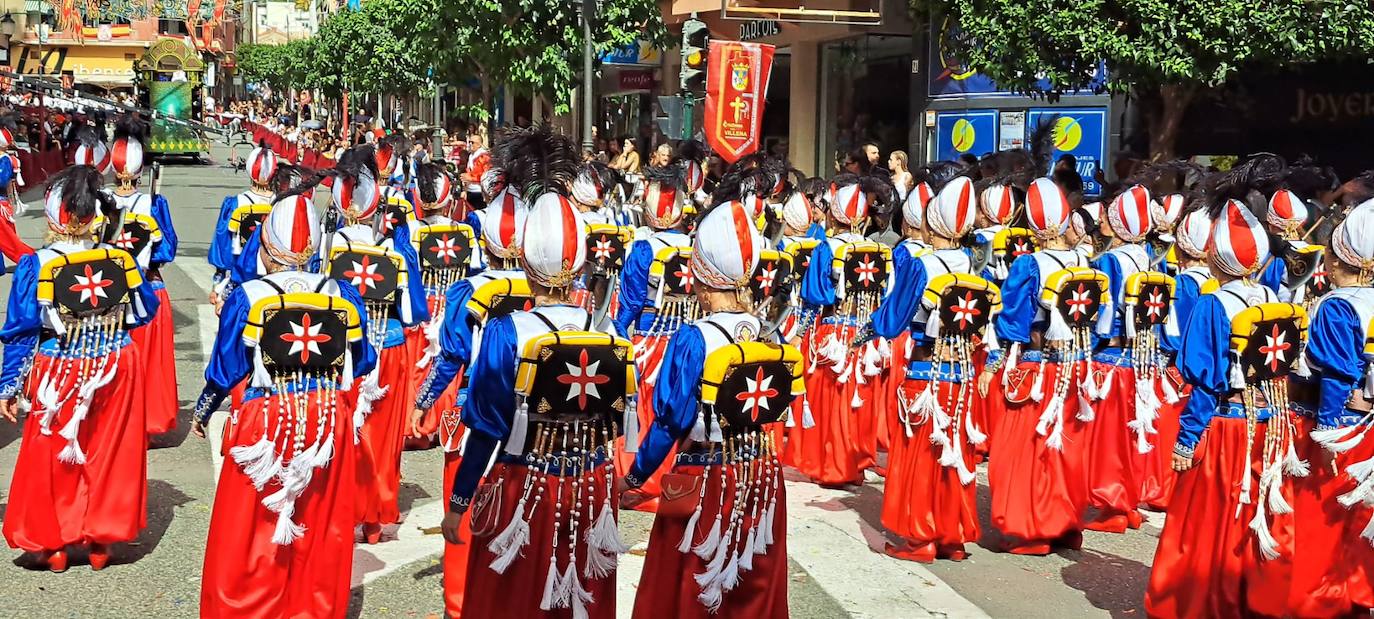 Así ha sido la Gran Entrada de Moros y Cristianos en Villena