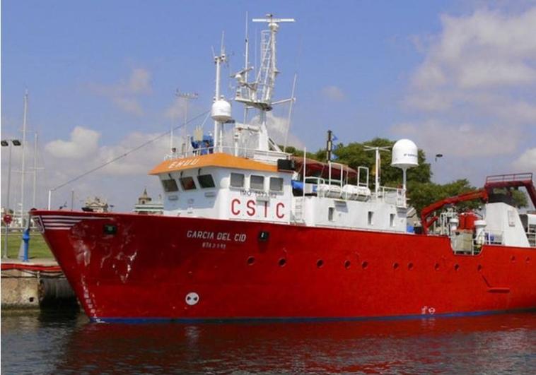 La Guardia Civil investiga la nota que dejó la mujer desaparecida de un barco del CSIC antes de caer al mar