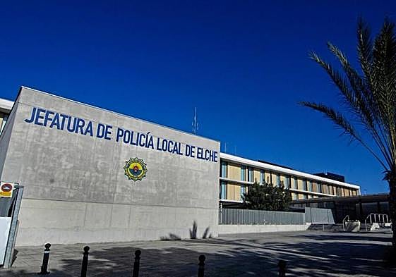 Instalaciones de la jefatura de la Policía Local de Elche.