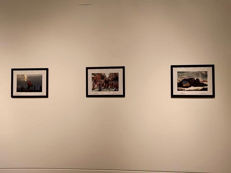Algunos de los cuadros de la exposición.