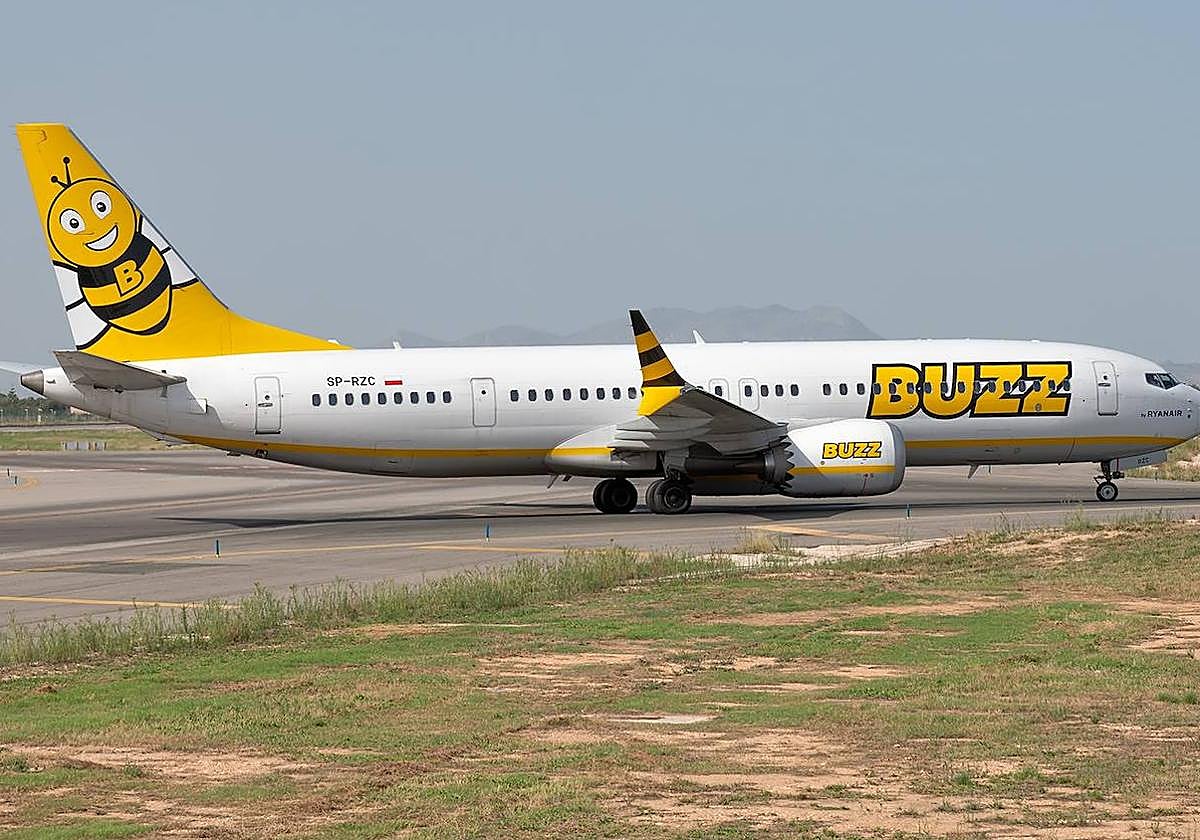 Avión operado por Ryanair