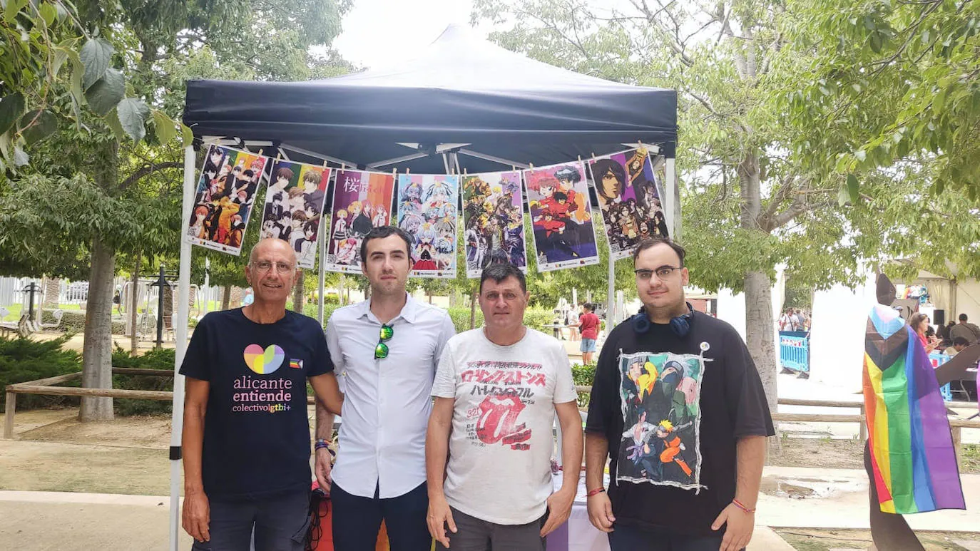 Más de 3.000 participantes llenan la tercera edición de la Feria del Manga de La Vila