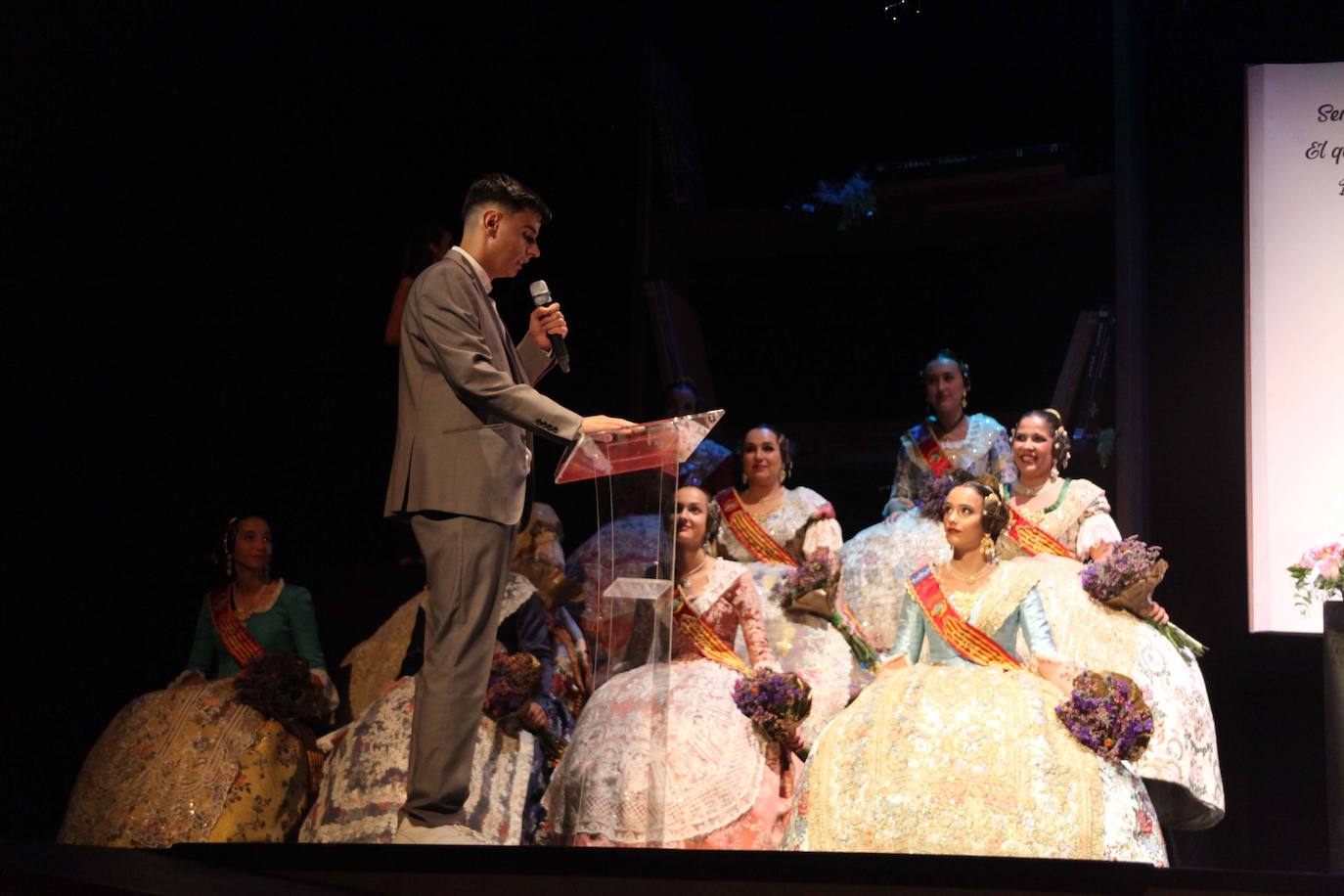 Presentación Fallera Mayor París Pedrera 2024 de Dénia