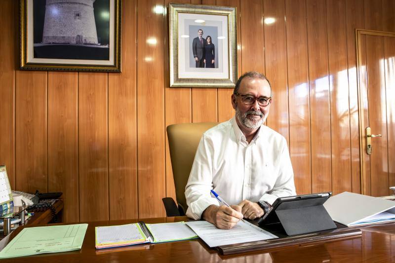 El regidor campellero, en su despacho.