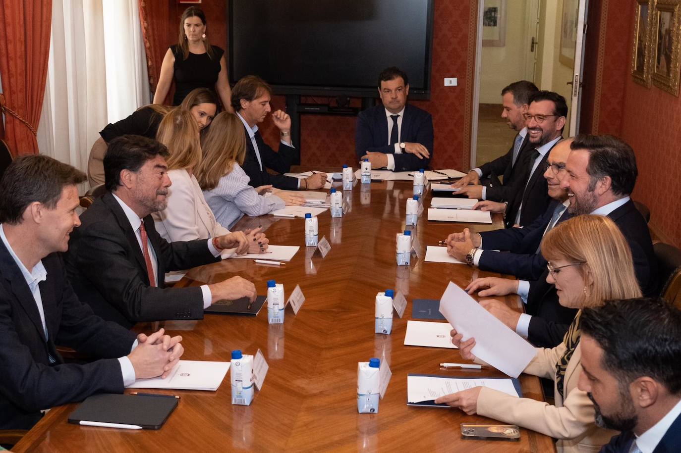 Así ha sido la visita de Pablo Ruz al Consistorio de Alicante