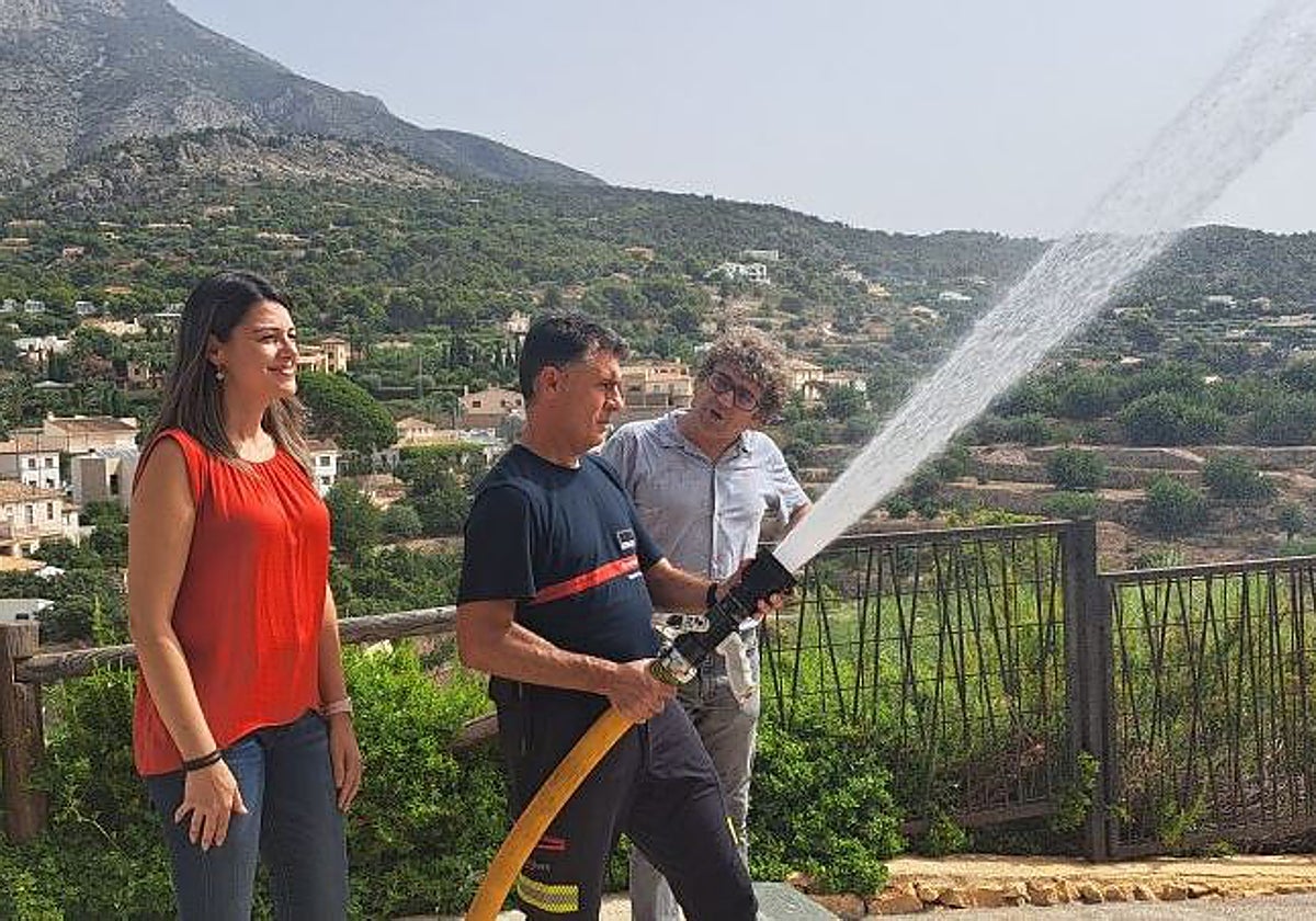 Los bomberos ya han probado la nueva instalación