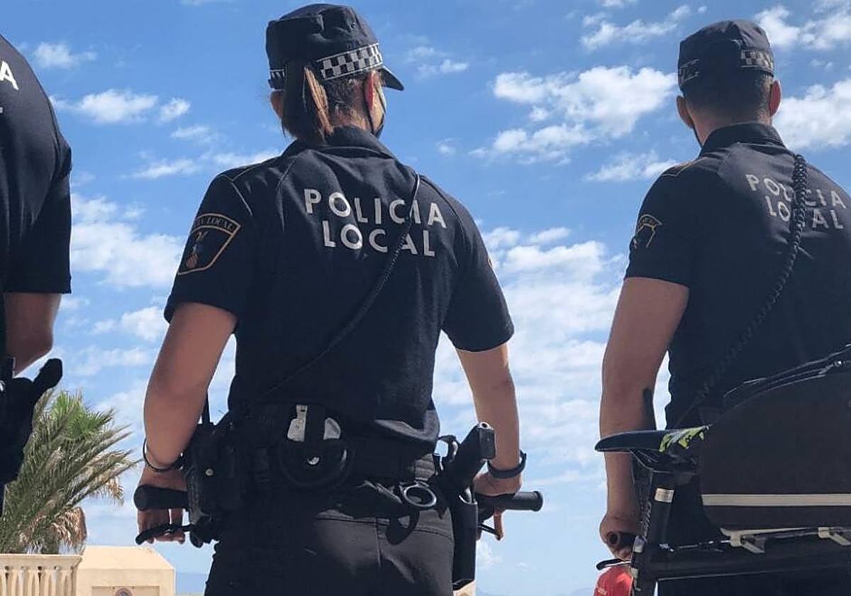Agentes de la policía local de Elche