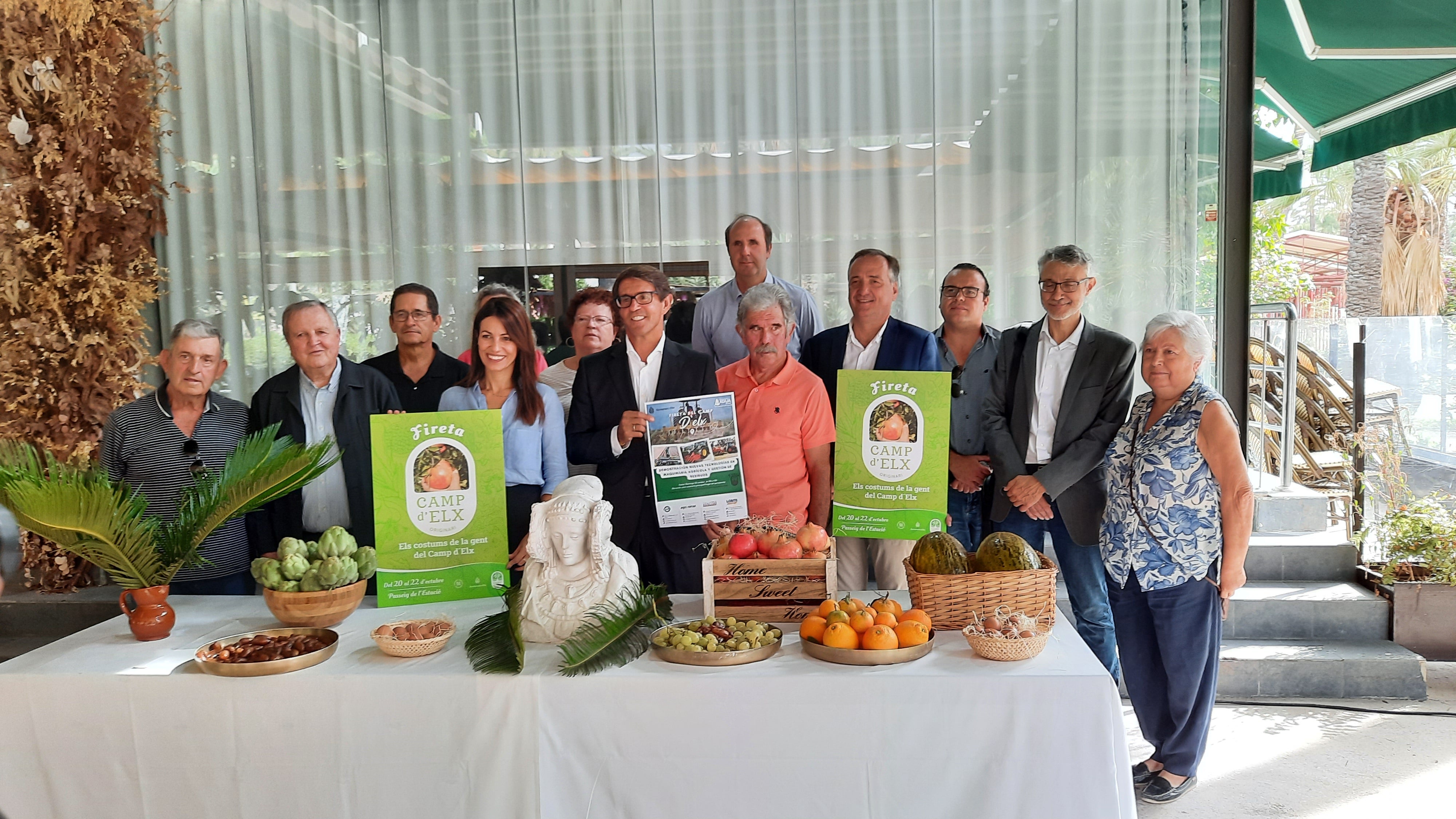 Acto de presentación de la Fireta d'Elx.