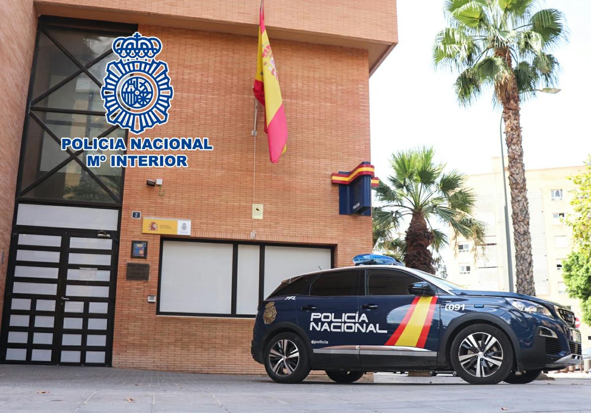 Cazan al ladrón que robó 12 bicicletas de una urbanización de la playa de San Juan