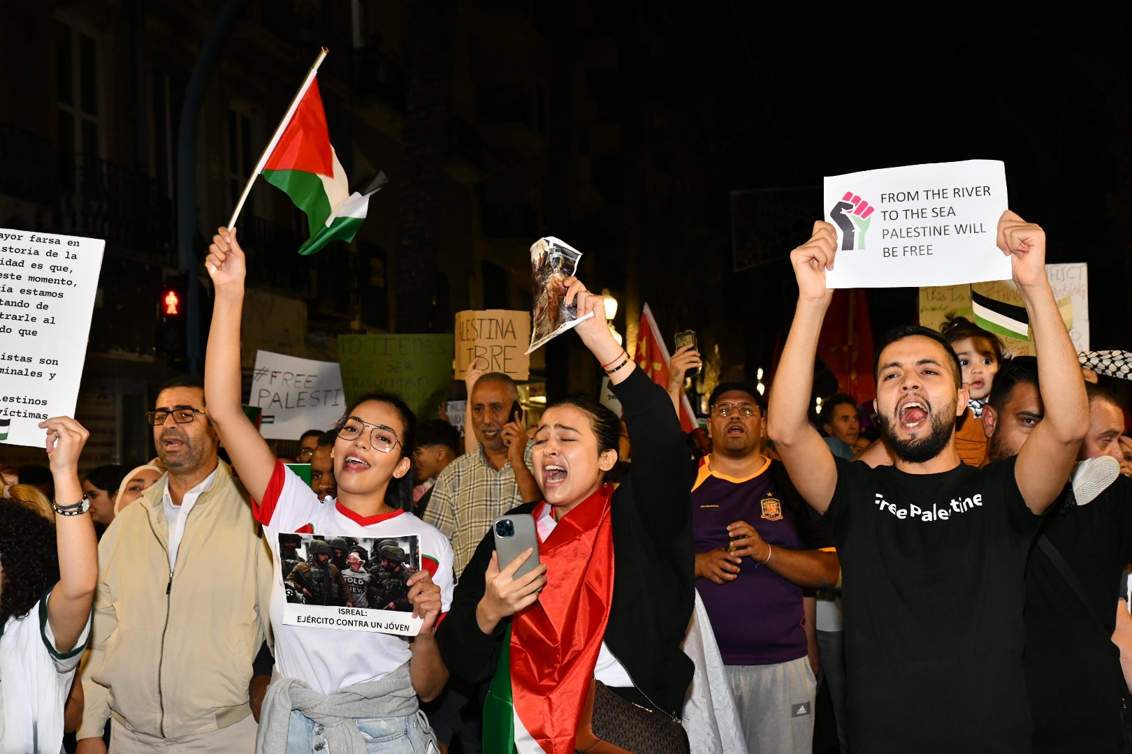 Manifestación en Alicante en solidaridad con el pueblo Palestino