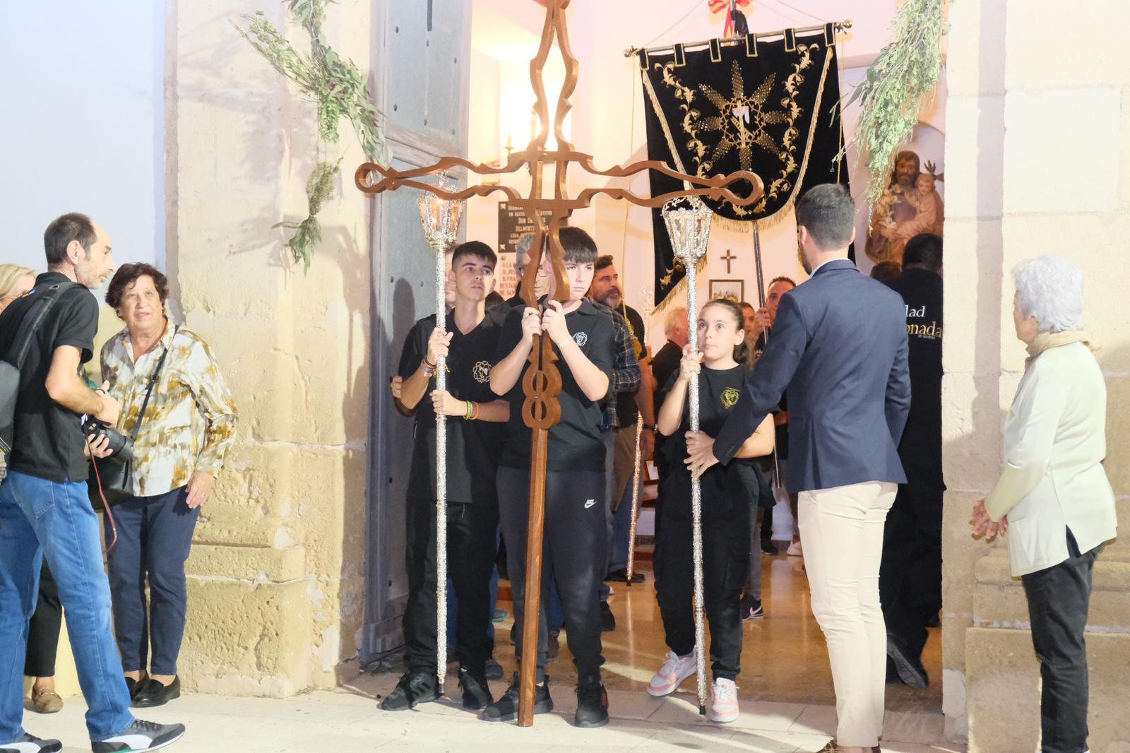 La Coronación de la Virgen de la Piedad de Santa Cruz en imágenes