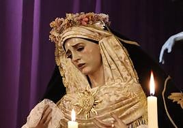 Talla de Nuestra Señora de la Piedad, de la Hermandad de Santa Cruz.