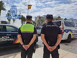 La Policía Nacional, la Policía Local de Alicante y la Unidad Adscrita a la CV han protagonizado conjuntamente el operativo de control.