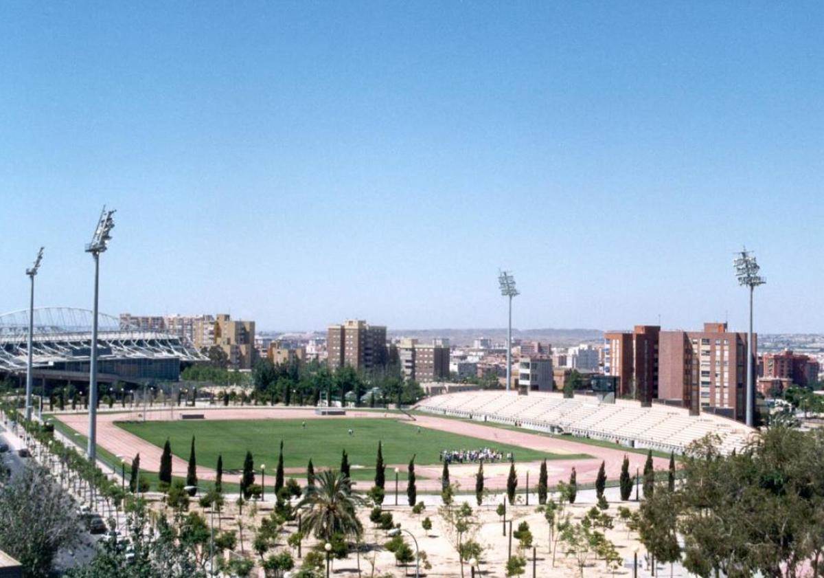 Imagen principal - El Tossal: la ciudad deportiva de Alicante cobra vida con seis millones de inversión