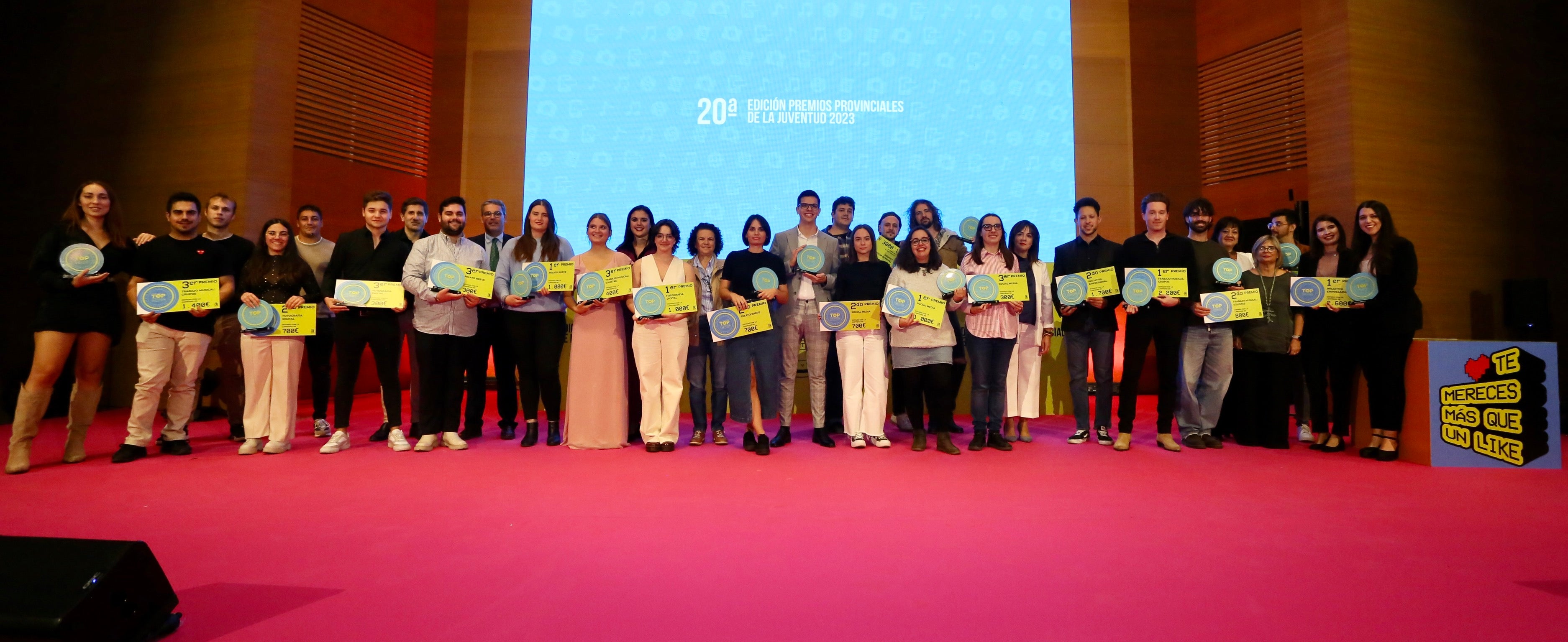 Los premiados en la gala de entrega.